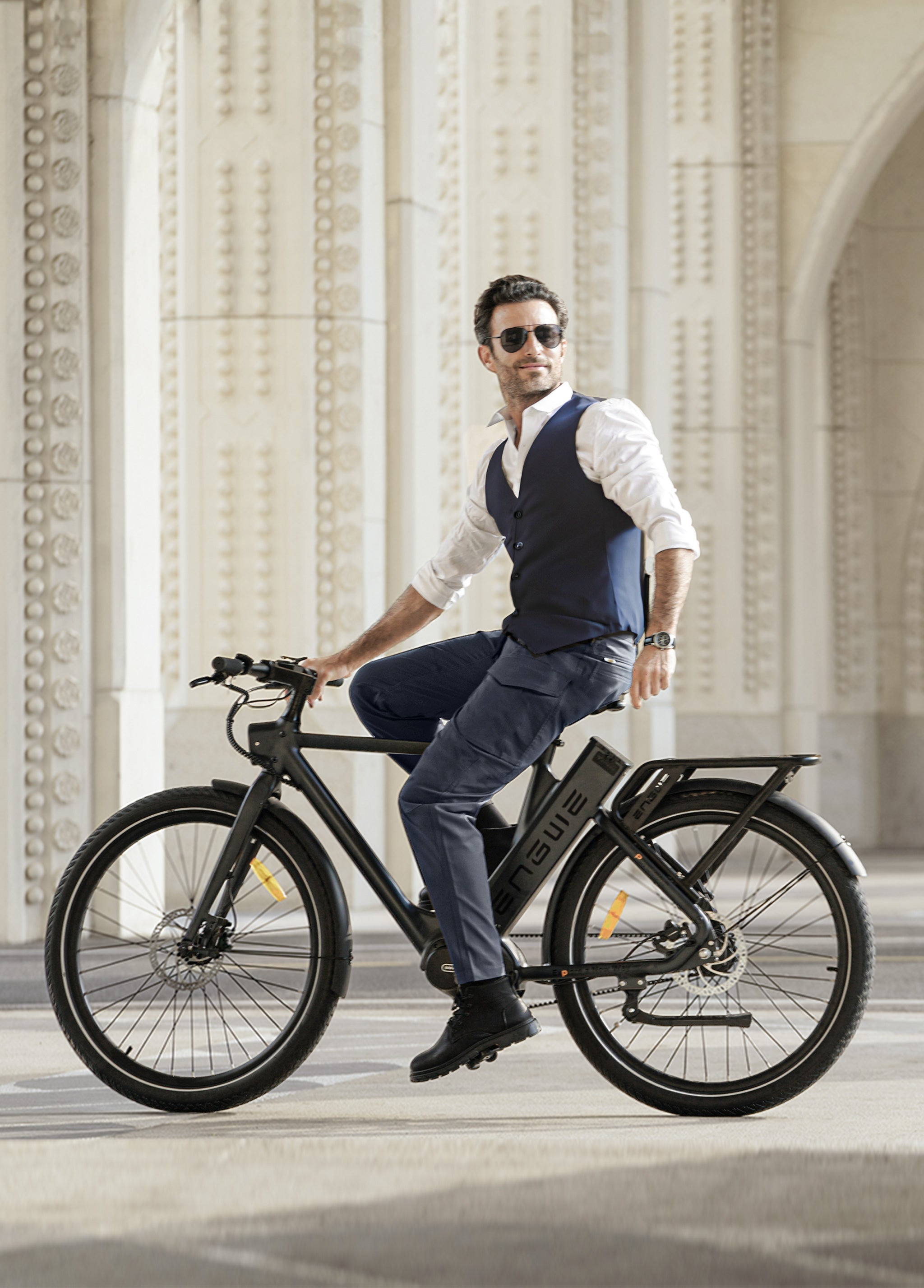 ENGWE P275 Pro bicicleta electrica curea carbon negru 260 km