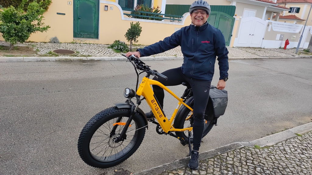 ENGWE E26 bicicletă electrică step-through gri 140km
