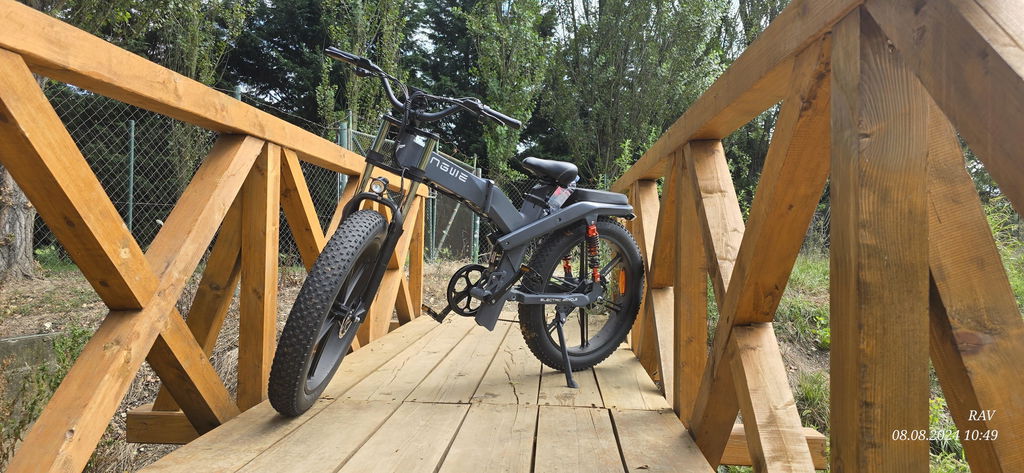 ENGWE X26 bicicletă electrică pliabilă neagră 29,2Ah