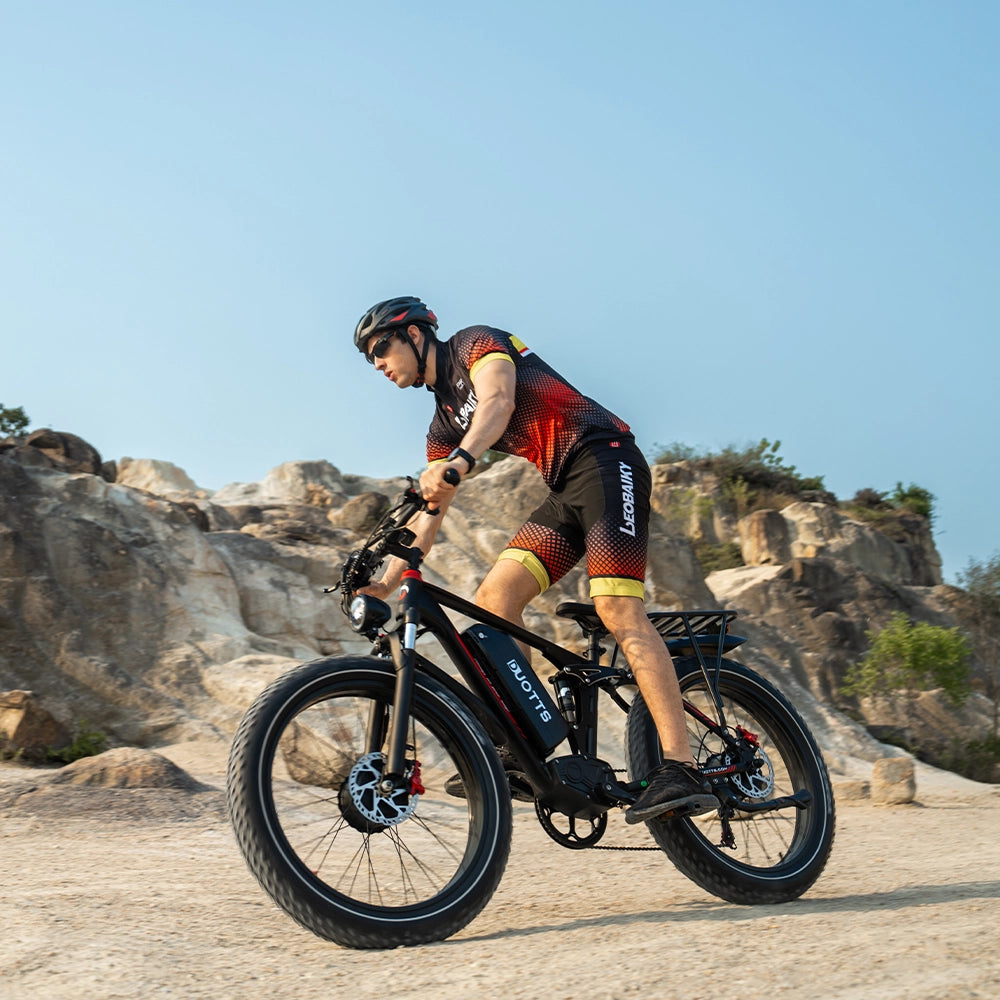 Duotts S26 bicicleta electrica neagra 19.2Ah fatbike